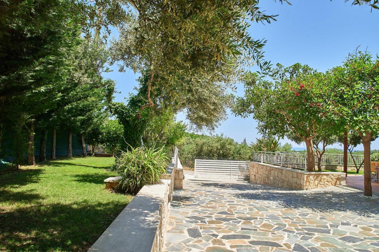 Villa Moma Palio Gerani Eksteriør billede